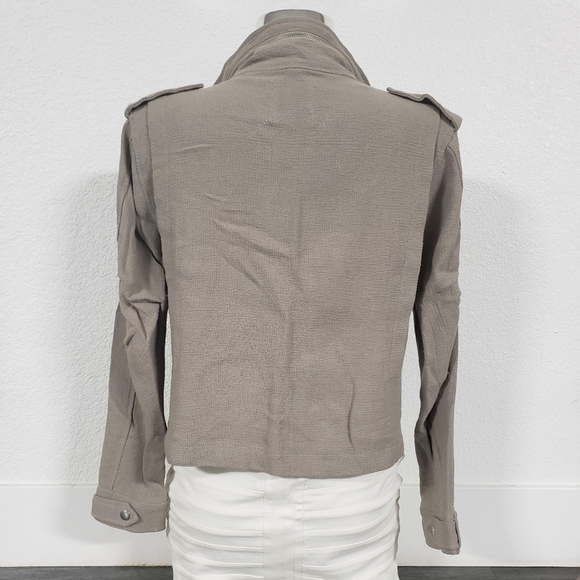 Nude Cropped Urban Outfitters Zip Up - Picture 2 of 5